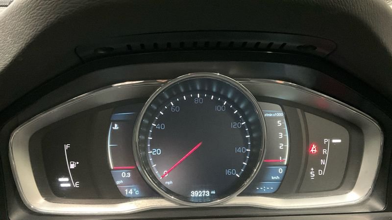 Used Volvo XC70 2014 for sale - 78134361: Photo 6