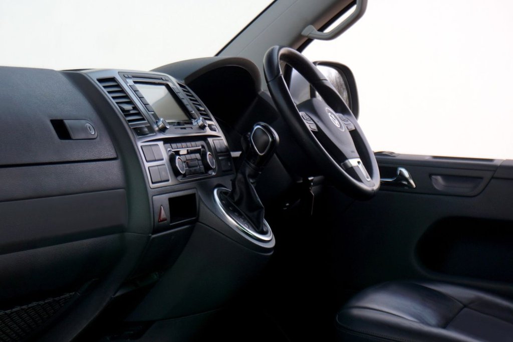 Used Volkswagen Caravelle 2013 for sale - 76784250: Photo 23