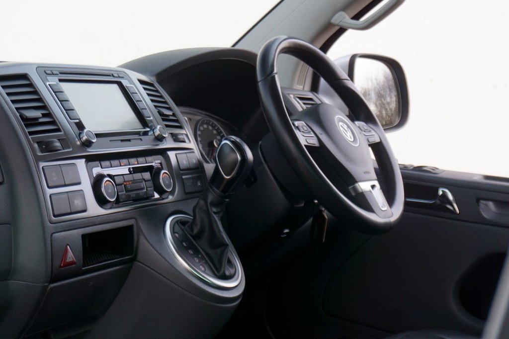 Used Volkswagen Caravelle 2013 for sale - 76784250: Photo 24