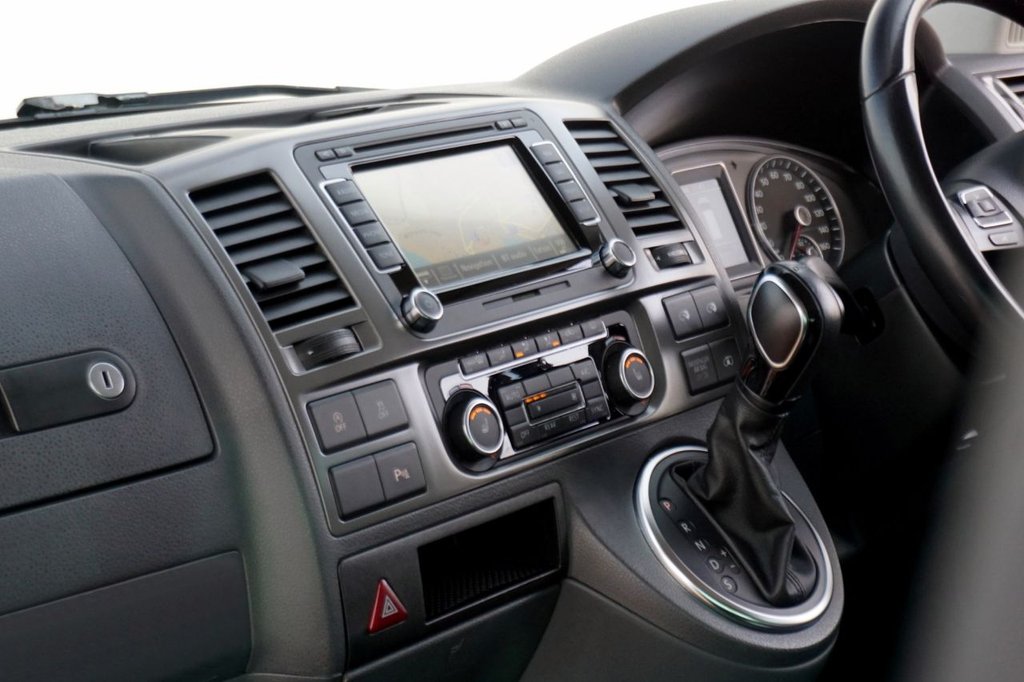 Used Volkswagen Caravelle 2013 for sale - 76784250: Photo 25