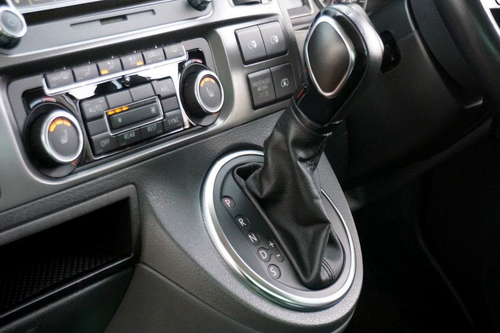 Used Volkswagen Caravelle 2013 for sale - 76784250: Photo 26