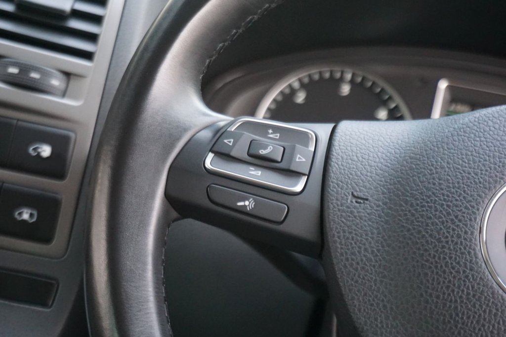 Used Volkswagen Caravelle 2013 for sale - 76784250: Photo 36