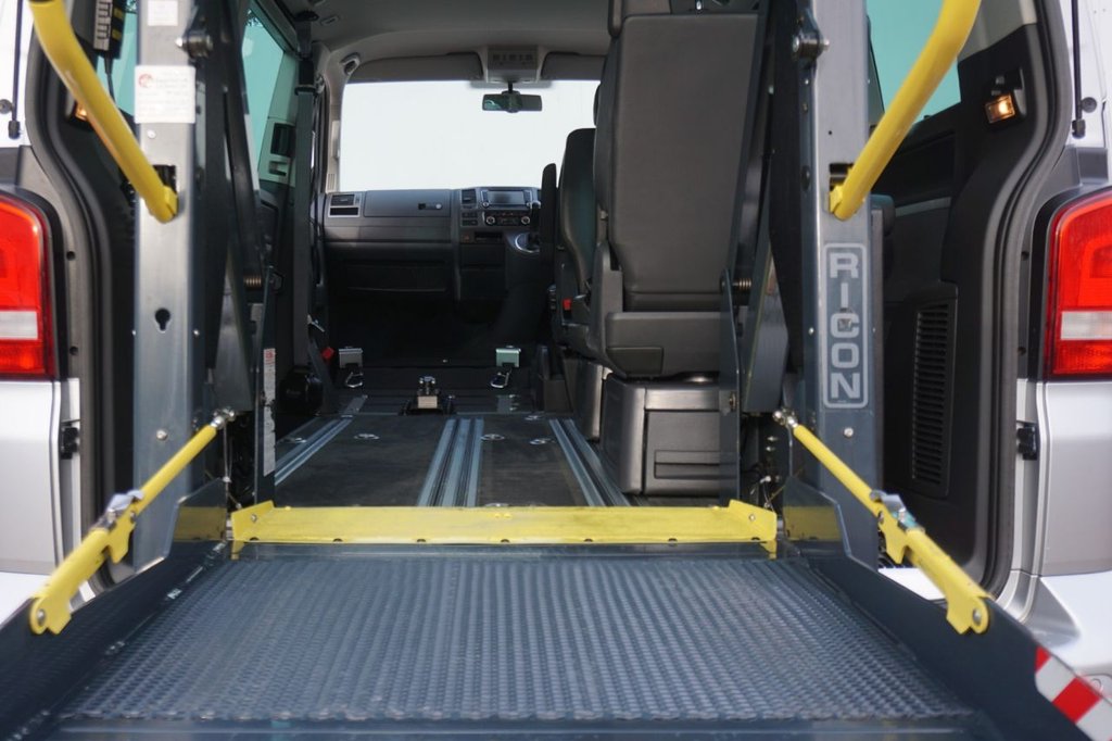 Used Volkswagen Caravelle 2013 for sale - 76784250: Photo 44