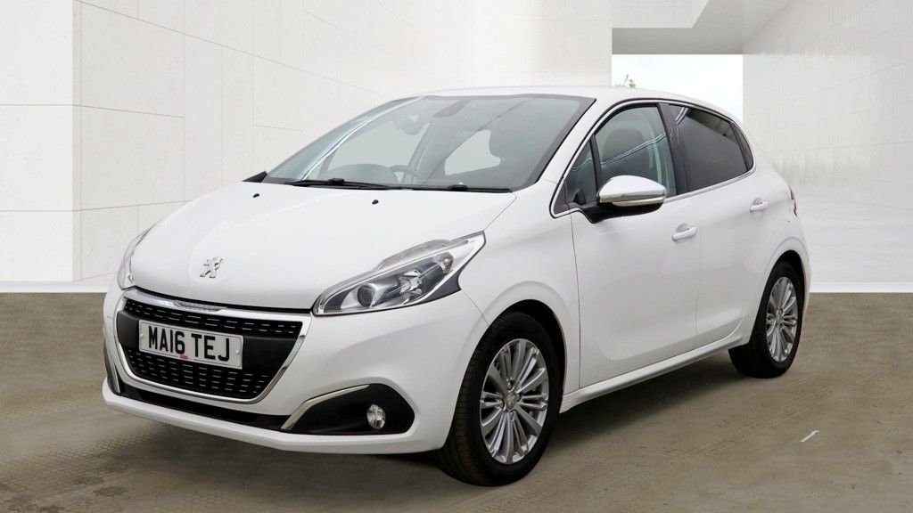 Used Peugeot 208 2016 for sale - 78181812: Photo 2