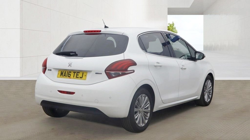 Used Peugeot 208 2016 for sale - 78181812: Photo 3