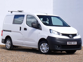 Used Nissan NV200 2018 for sale - 79596273: Photo