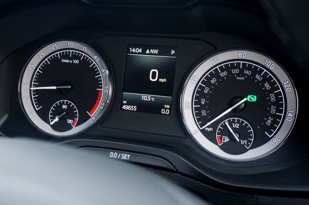 Used Skoda Karoq 2018 for sale - 77014373: Photo 42