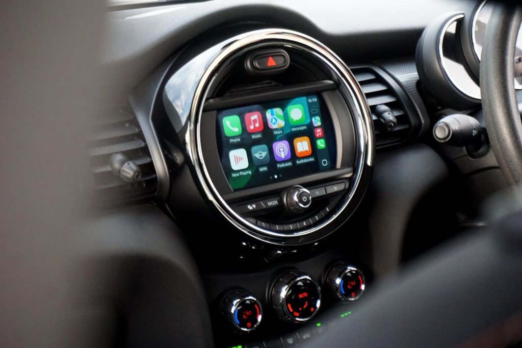 Used MINI Hatch 2019 for sale - 76783606: Photo 23