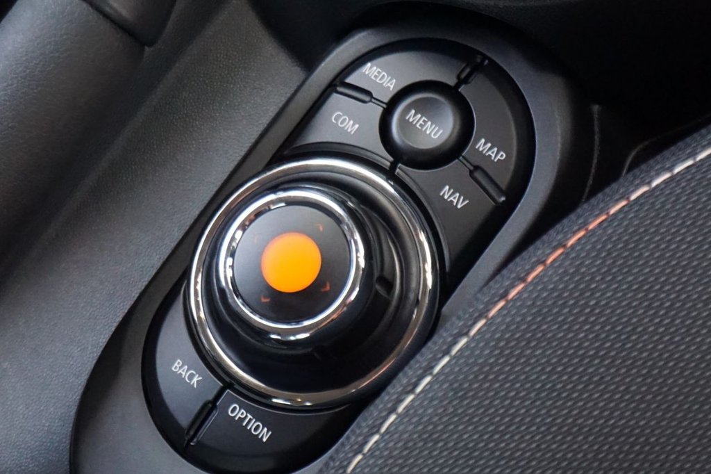 Used MINI Hatch 2019 for sale - 76783606: Photo 24