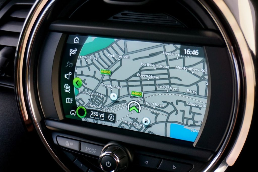 Used MINI Hatch 2019 for sale - 76783606: Photo 30