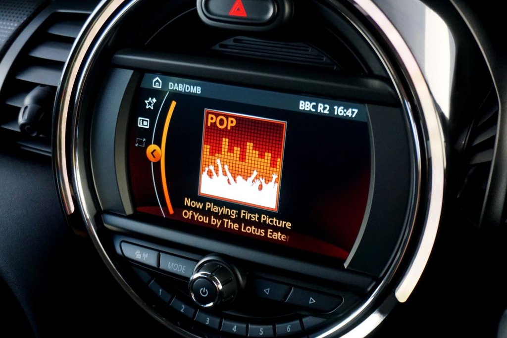 Used MINI Hatch 2019 for sale - 76783606: Photo 32