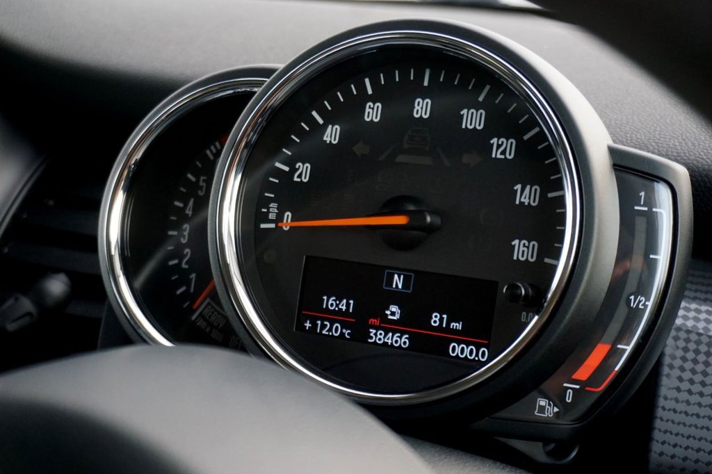 Used MINI Hatch 2019 for sale - 76783606: Photo 38