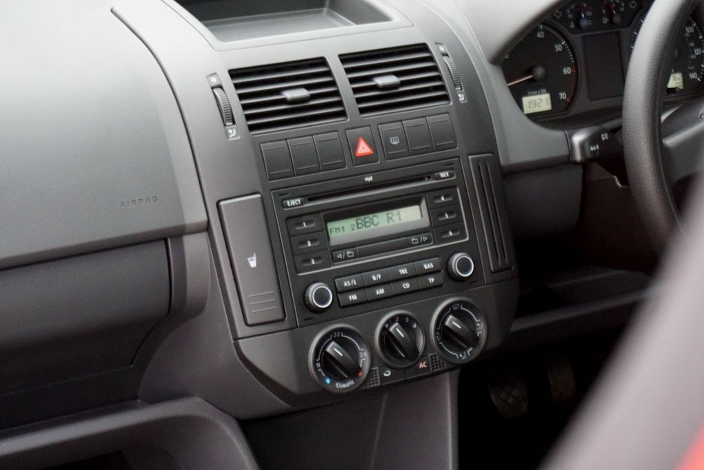 Used Volkswagen Polo 2006 for sale - 77719717: Photo 25