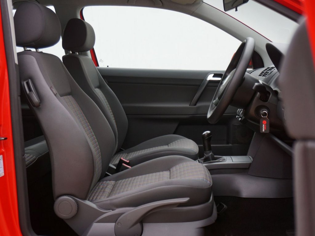 Used Volkswagen Polo 2006 for sale - 77719717: Photo 8