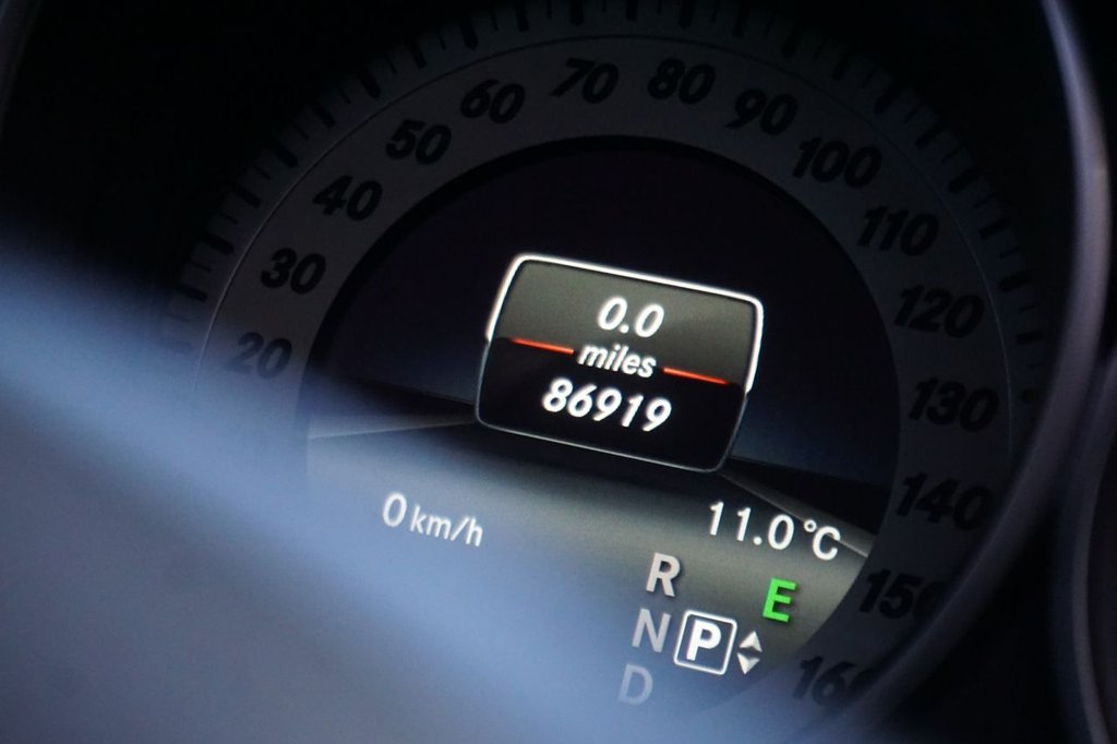 Used Mercedes-Benz E Class 2015 for sale - 77014307: Photo 13