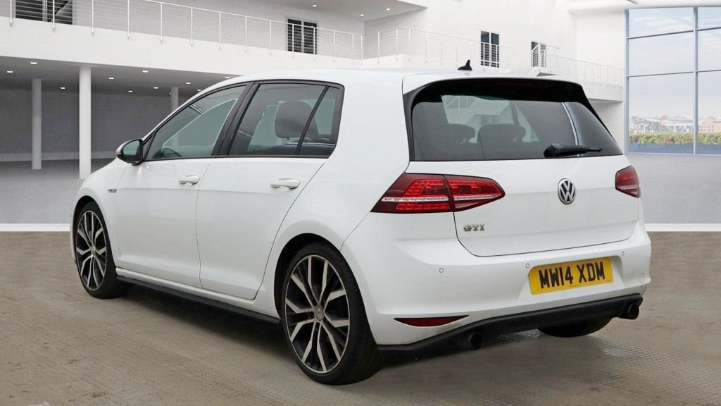 Used Volkswagen Golf 2014 for sale - 76848286: Photo 4