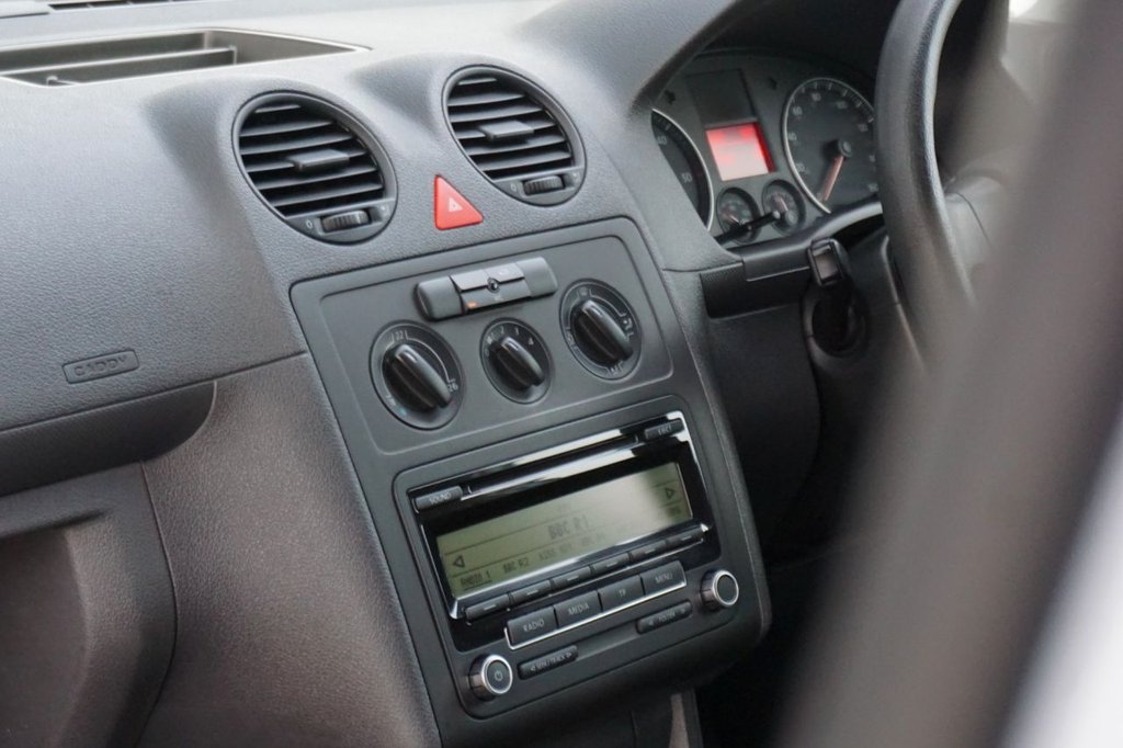 Used Volkswagen Caddy Maxi 2009 for sale - 77708709: Photo 21