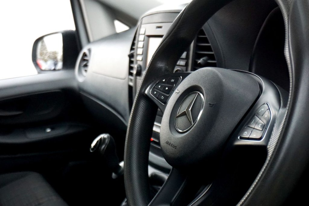 Used Mercedes-Benz Vito 2015 for sale - 76783673: Photo 18