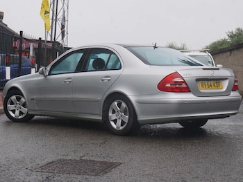Used Mercedes-Benz E Class 2004 for sale - 78997001: Photo