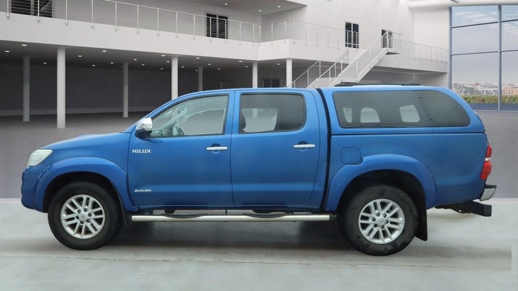 Used Toyota Hilux 2013 for sale - 76784134: Photo 4