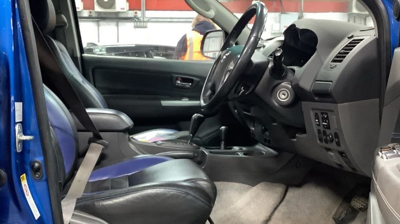 Used Toyota Hilux 2013 for sale - 76784134: Photo 6