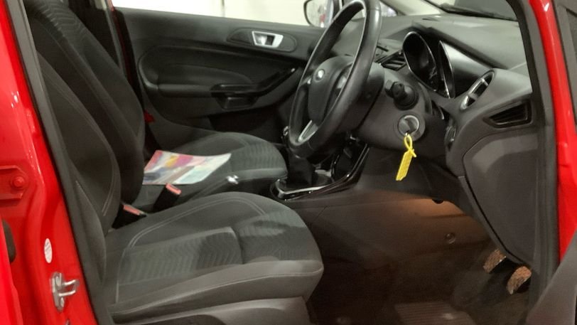 Used Ford Fiesta 2015 for sale - 77288487: Photo 5