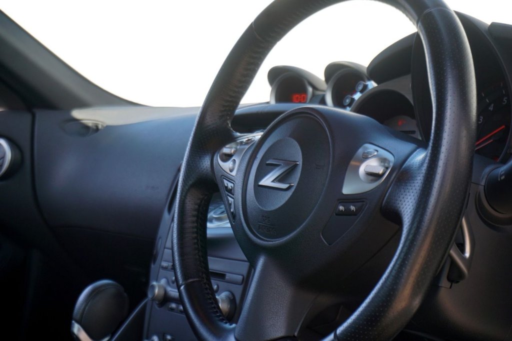 Used Nissan 370 Z 2011 for sale - 77525989: Photo 21