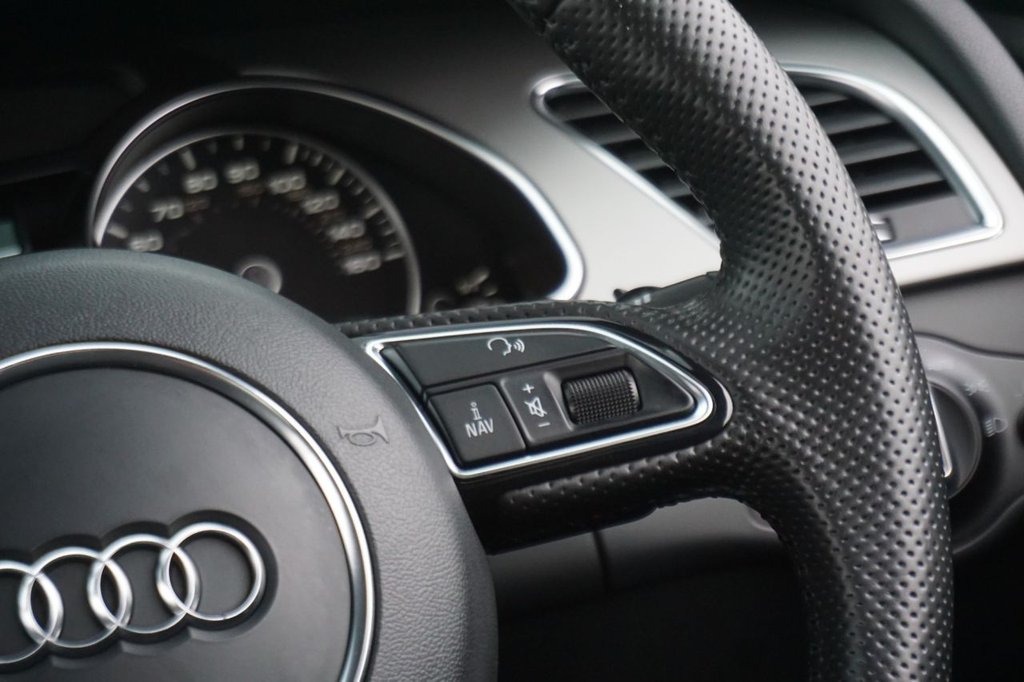 Used Audi A5 Cabriolet 2013 for sale - 76910430: Photo 42