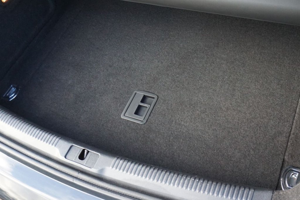 Used Audi A5 Cabriolet 2013 for sale - 76910430: Photo 46