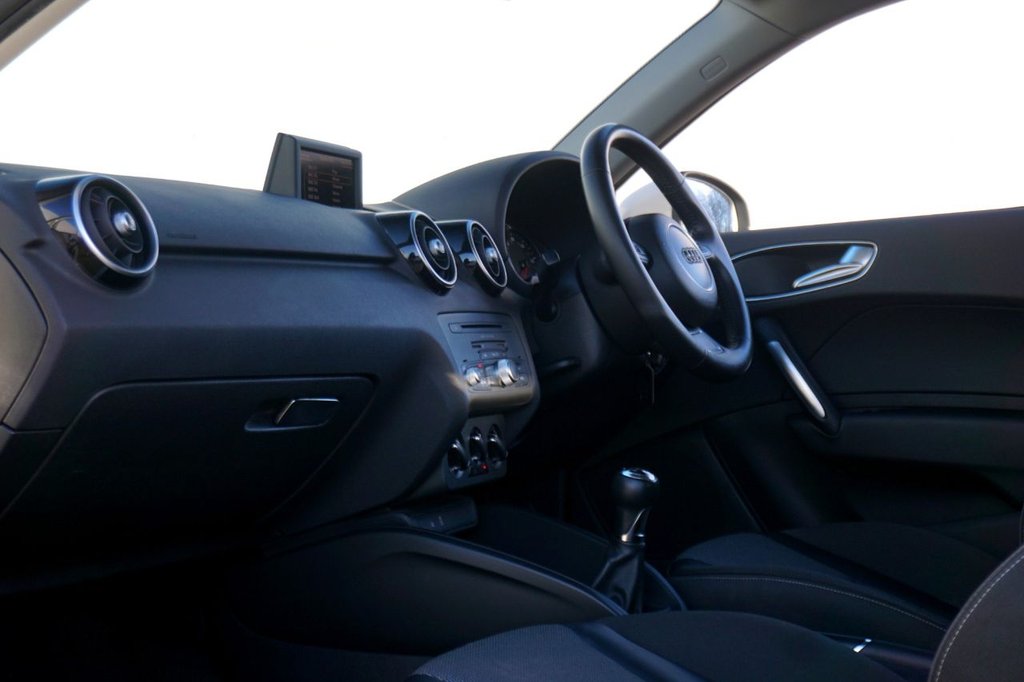 Used Audi A1 2012 for sale - 77422084: Photo 22