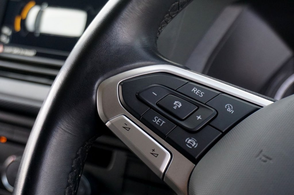 Used Volkswagen Transporter 2022 for sale - 77422526: Photo 33