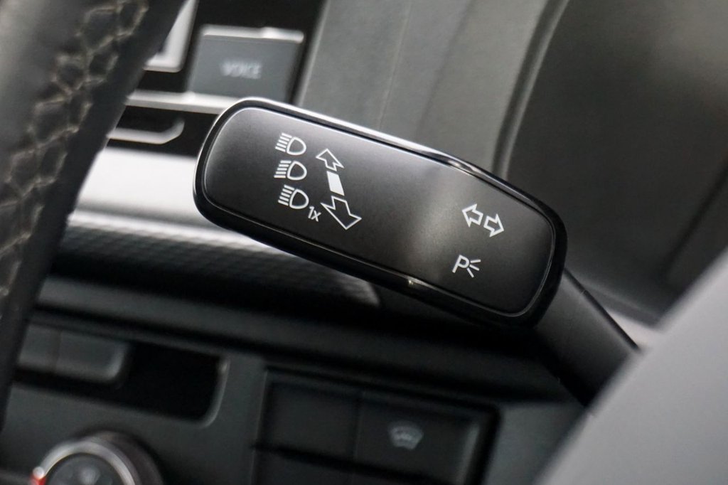 Used Volkswagen Transporter 2022 for sale - 77422526: Photo 34