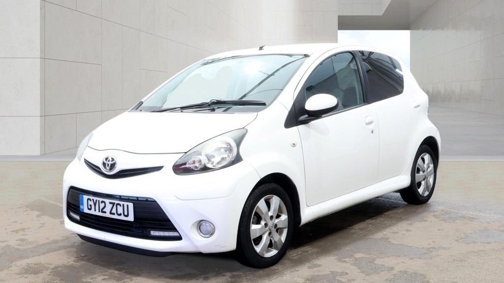 Used Toyota AYGO 2012 for sale - 78181483: Photo 2