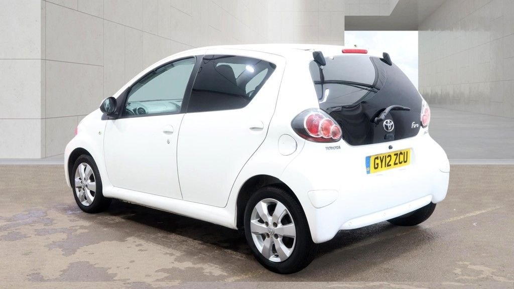Used Toyota AYGO 2012 for sale - 78181483: Photo 4