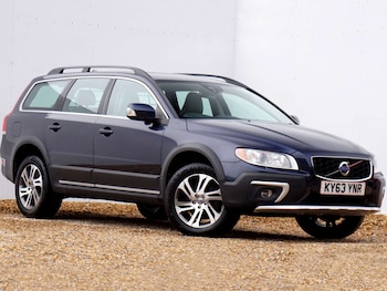 Used Volvo XC70 2013 for sale - 79323517: Photo