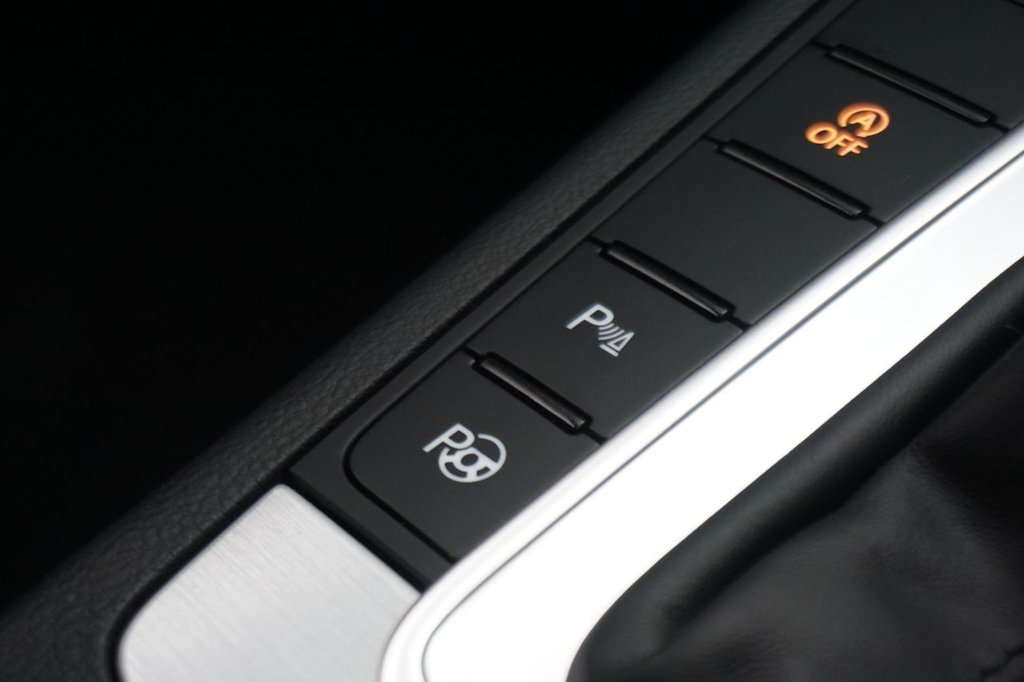 Used Volkswagen CC 2016 for sale - 77263339: Photo 28