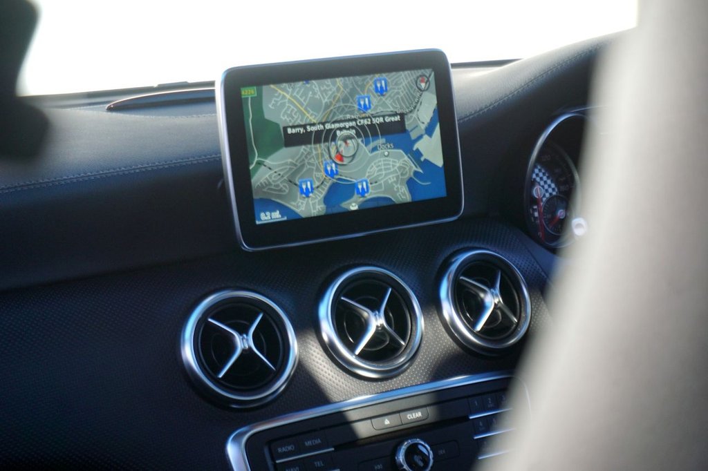 Used Mercedes-Benz A-Class 2015 for sale - 76783543: Photo 24