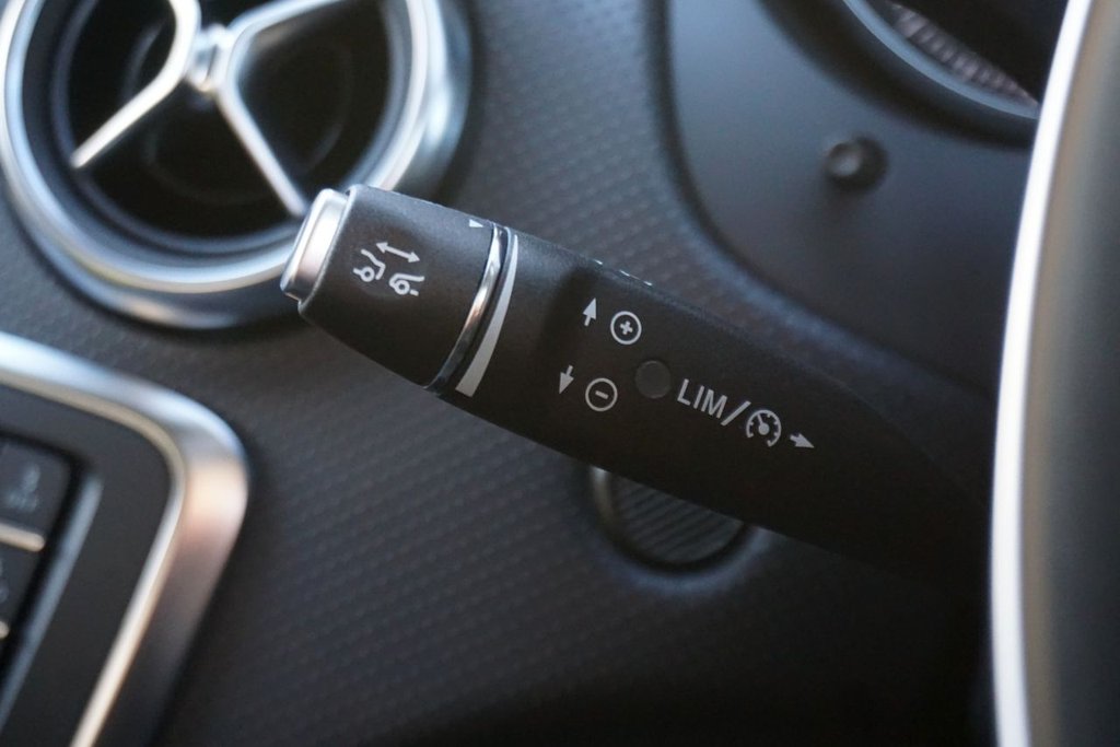 Used Mercedes-Benz A-Class 2015 for sale - 76783543: Photo 40