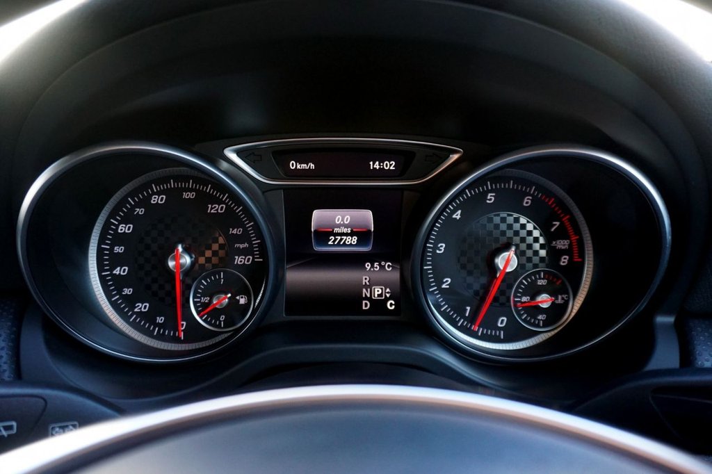 Used Mercedes-Benz A-Class 2015 for sale - 76783543: Photo 41