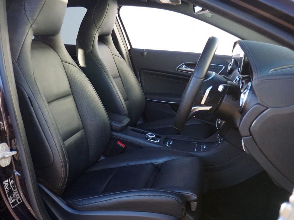 Used Mercedes-Benz A-Class 2015 for sale - 76783543: Photo 8