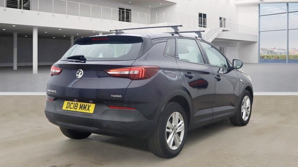 Used Vauxhall Grandland X 2018 for sale - 77990921: Photo 3