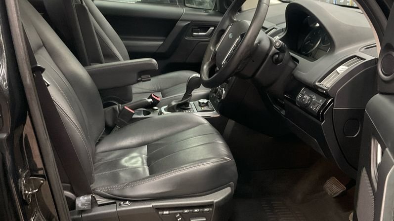 Used Land Rover Freelander 2011 for sale - 77821356: Photo 6