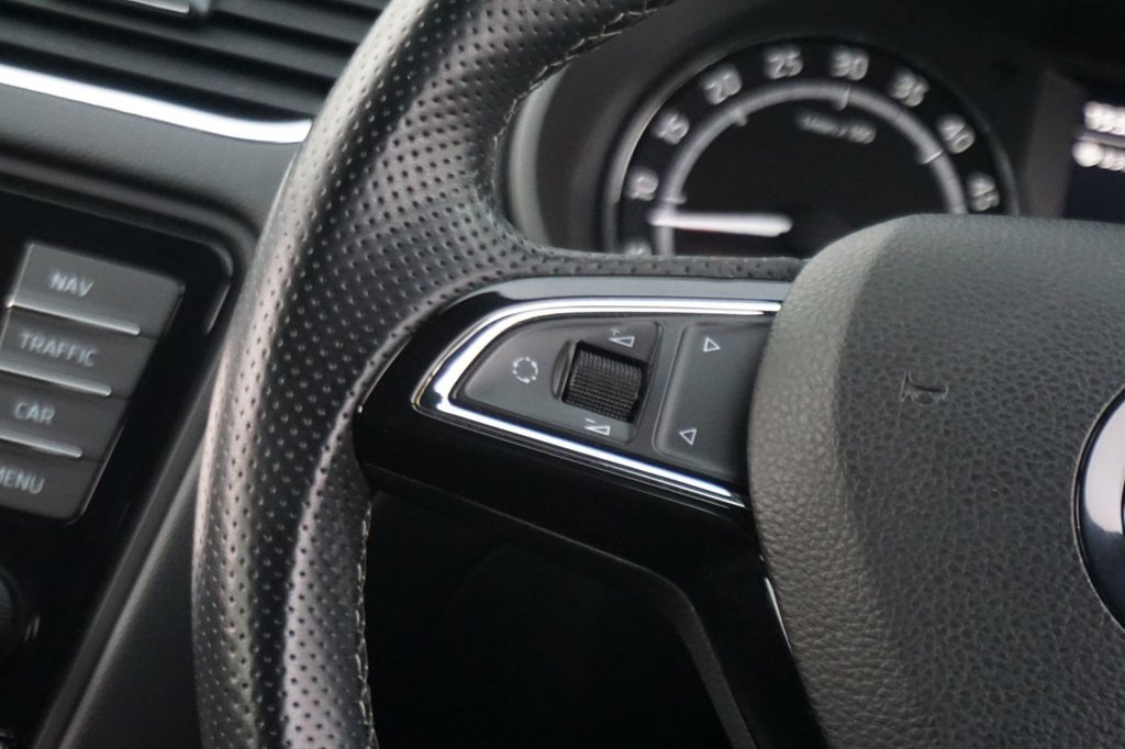 Used Skoda Octavia 2014 for sale - 76783675: Photo 32