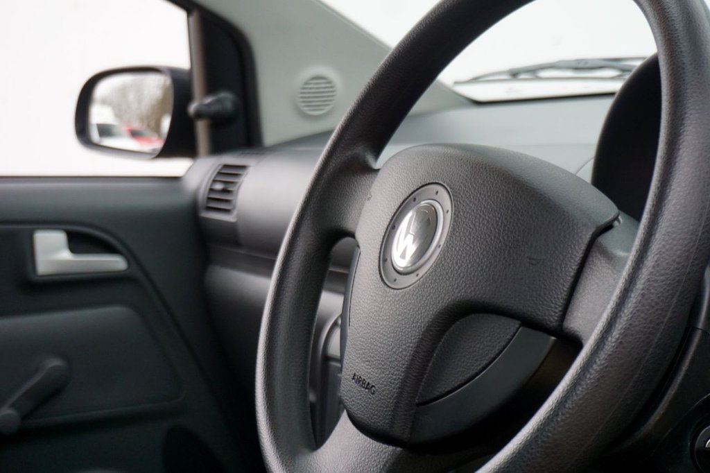 Used Volkswagen Fox 2011 for sale - 77952370: Photo 25