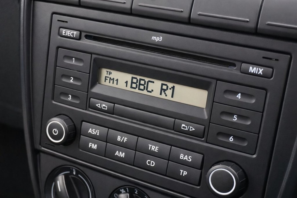 Used Volkswagen Fox 2011 for sale - 77952370: Photo 4