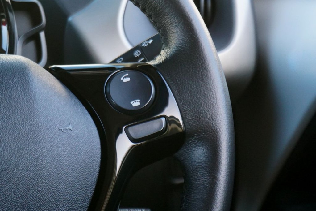 Used Peugeot 108 2015 for sale - 76784246: Photo 39