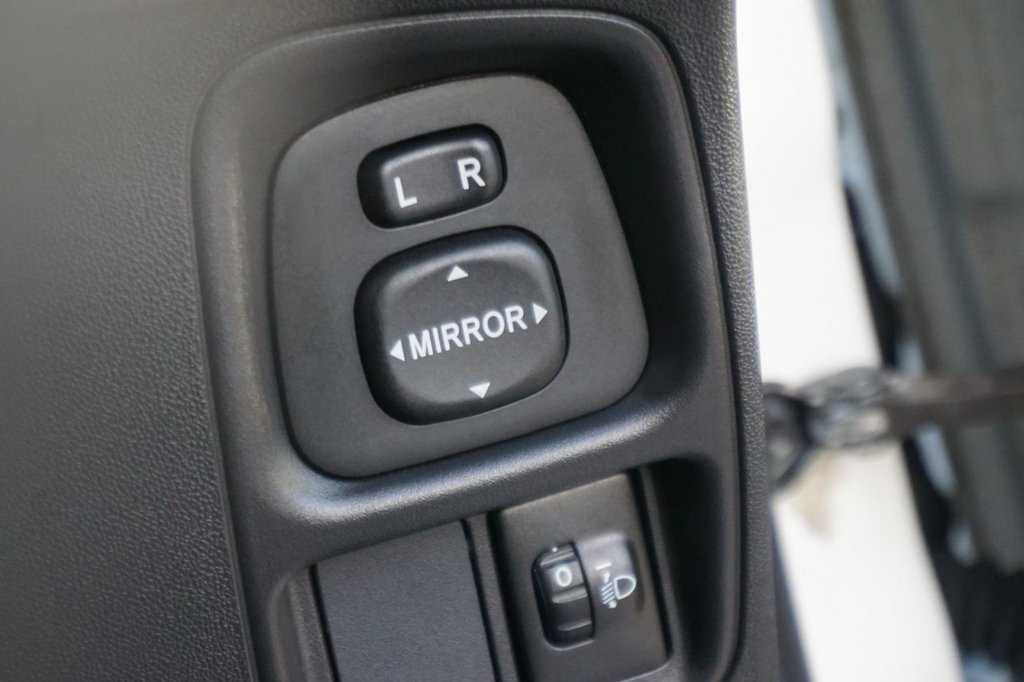 Used Peugeot 108 2015 for sale - 76784246: Photo 40