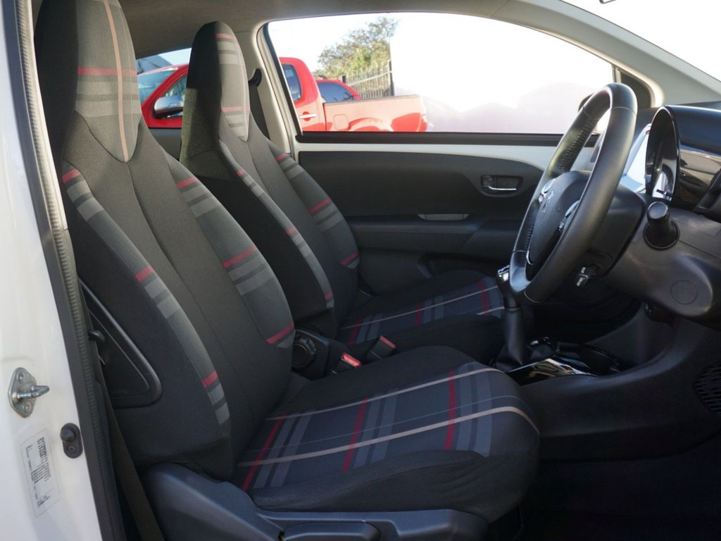 Used Peugeot 108 2015 for sale - 76784246: Photo 8