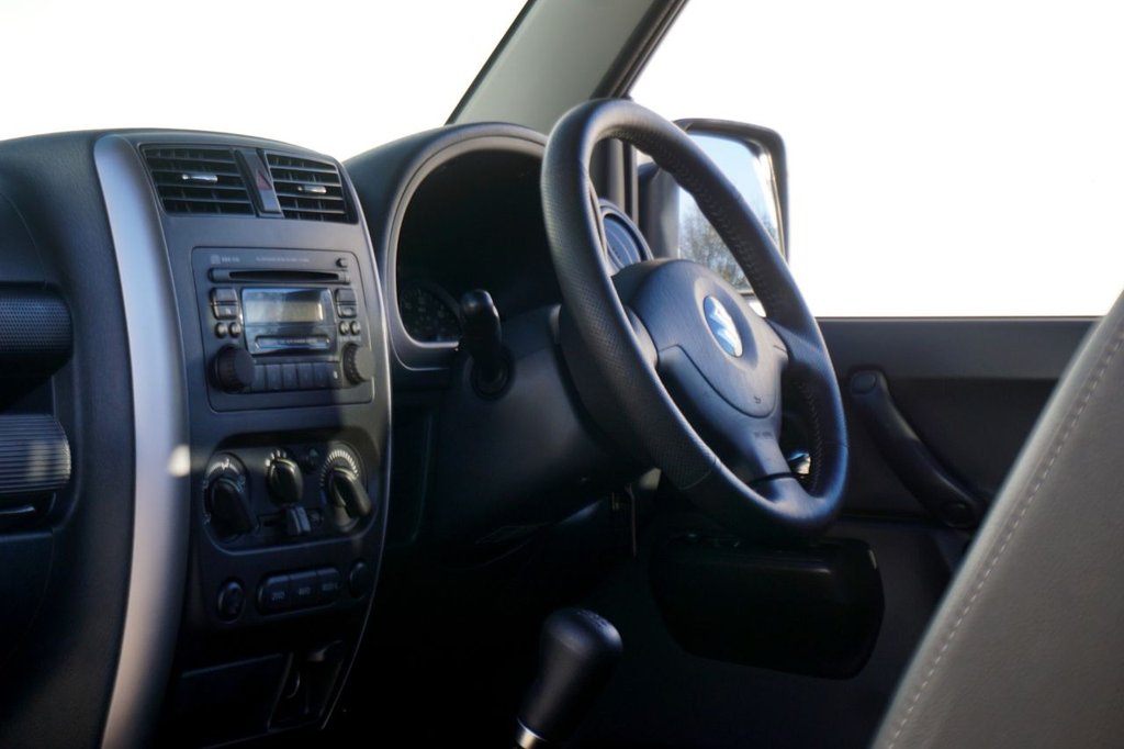 Used Suzuki Jimny 2012 for sale - 76783385: Photo 26