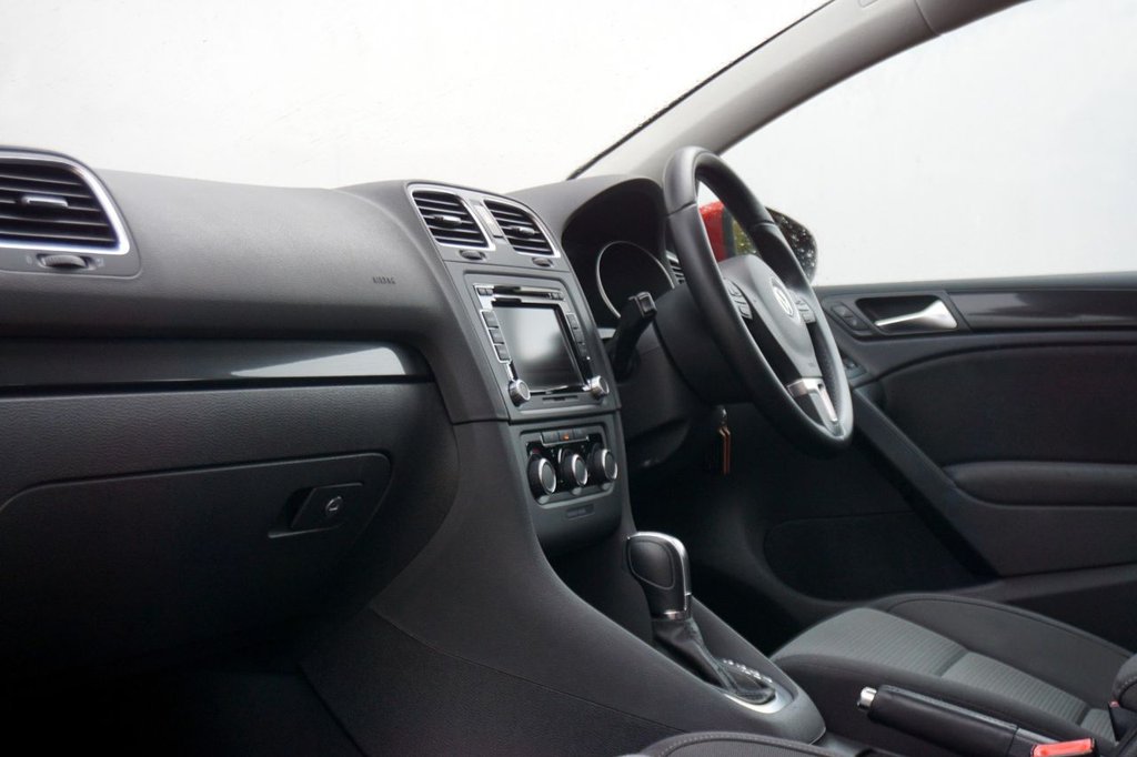 Used Volkswagen Golf 2011 for sale - 76783608: Photo 17